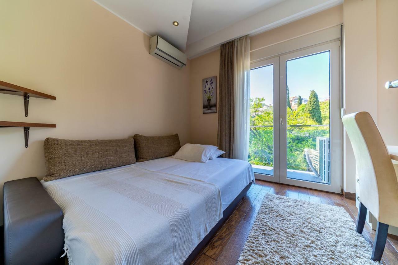 Apartments Crystall Budva Exterior foto